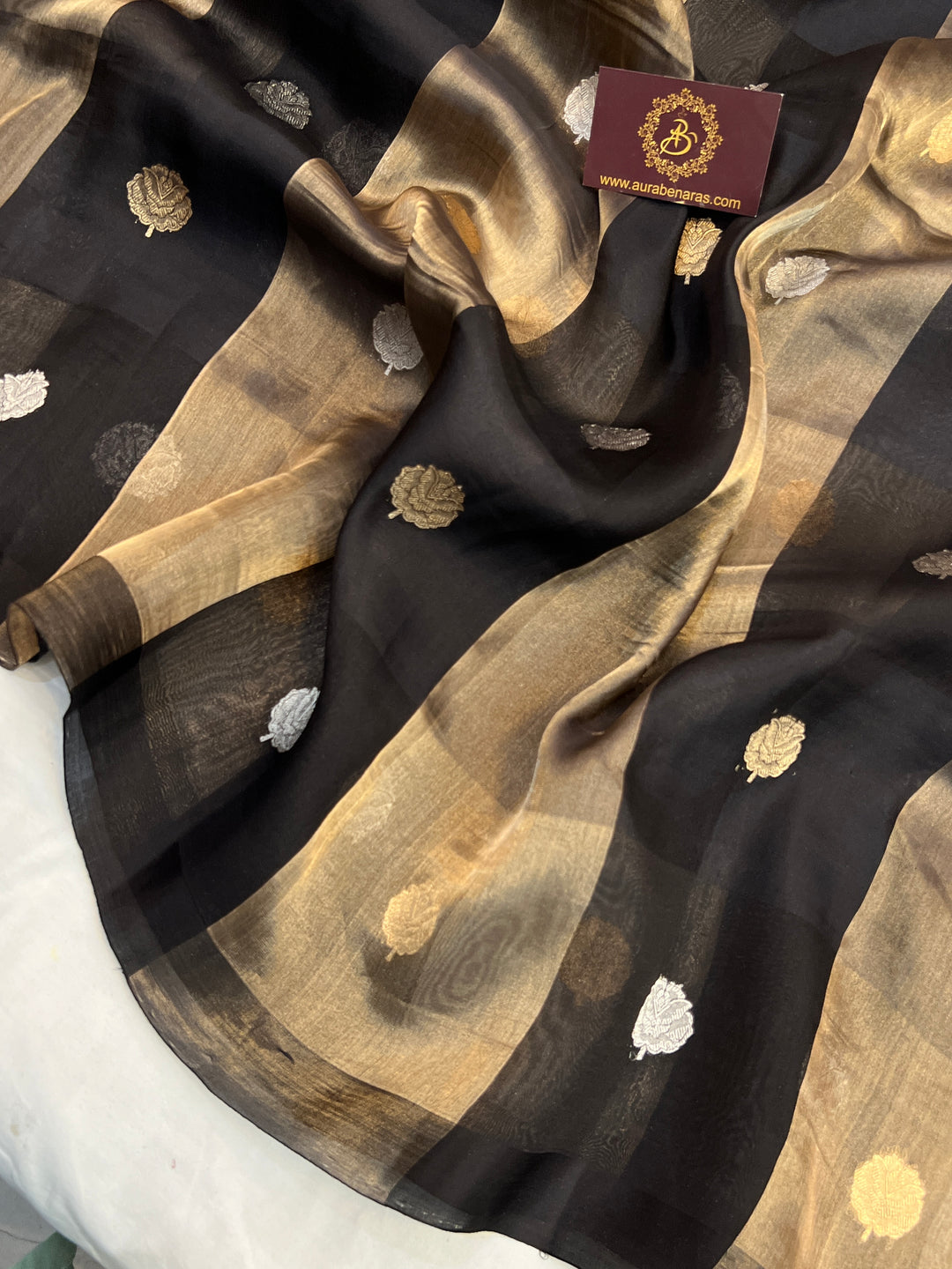 Black Pure Tissue Silk Handloom Banarasi Saree