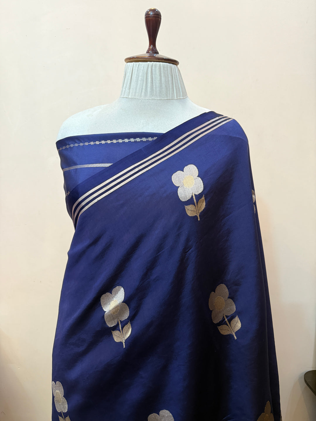 Navy Pure Silk Handloom Banarasi Saree