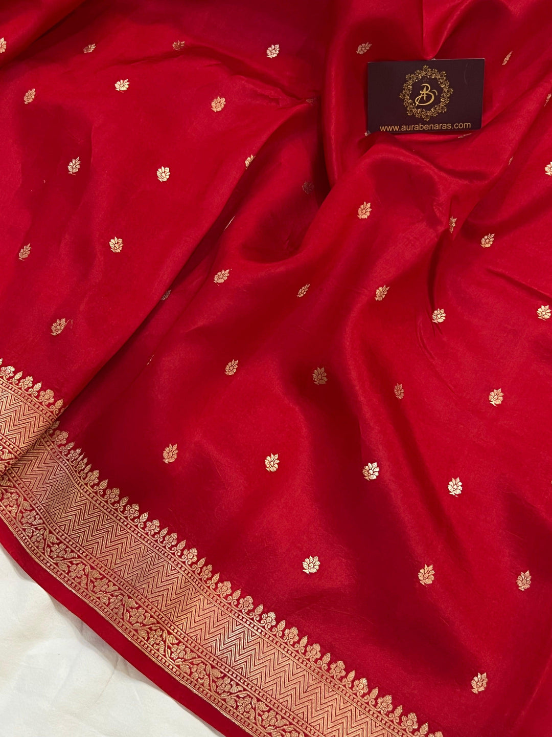 Red Pure Banarasi Handloom Silk Saree - Aura Benaras
