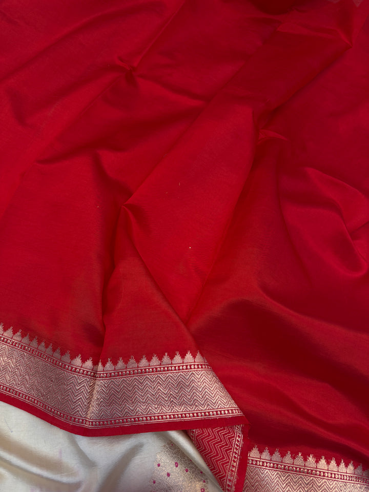 Cream Pure Banarasi Handloom Silk Saree