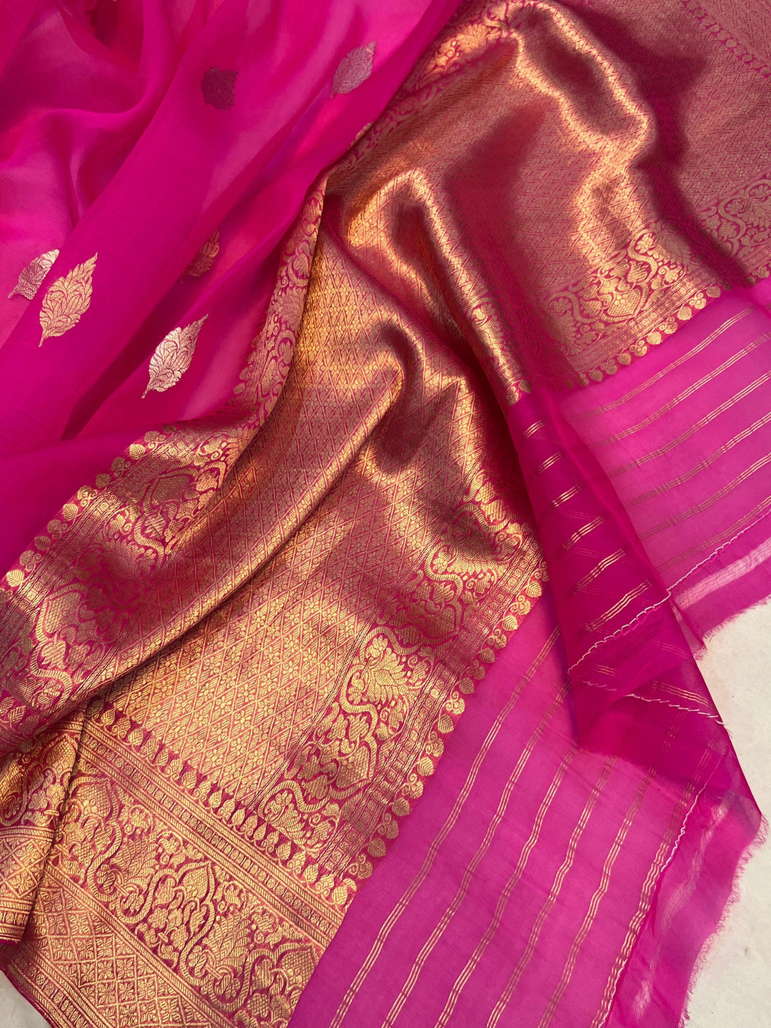 Orange - Red - Rani Shaded Banarasi Handloom Kora Silk Saree - Aura Benaras