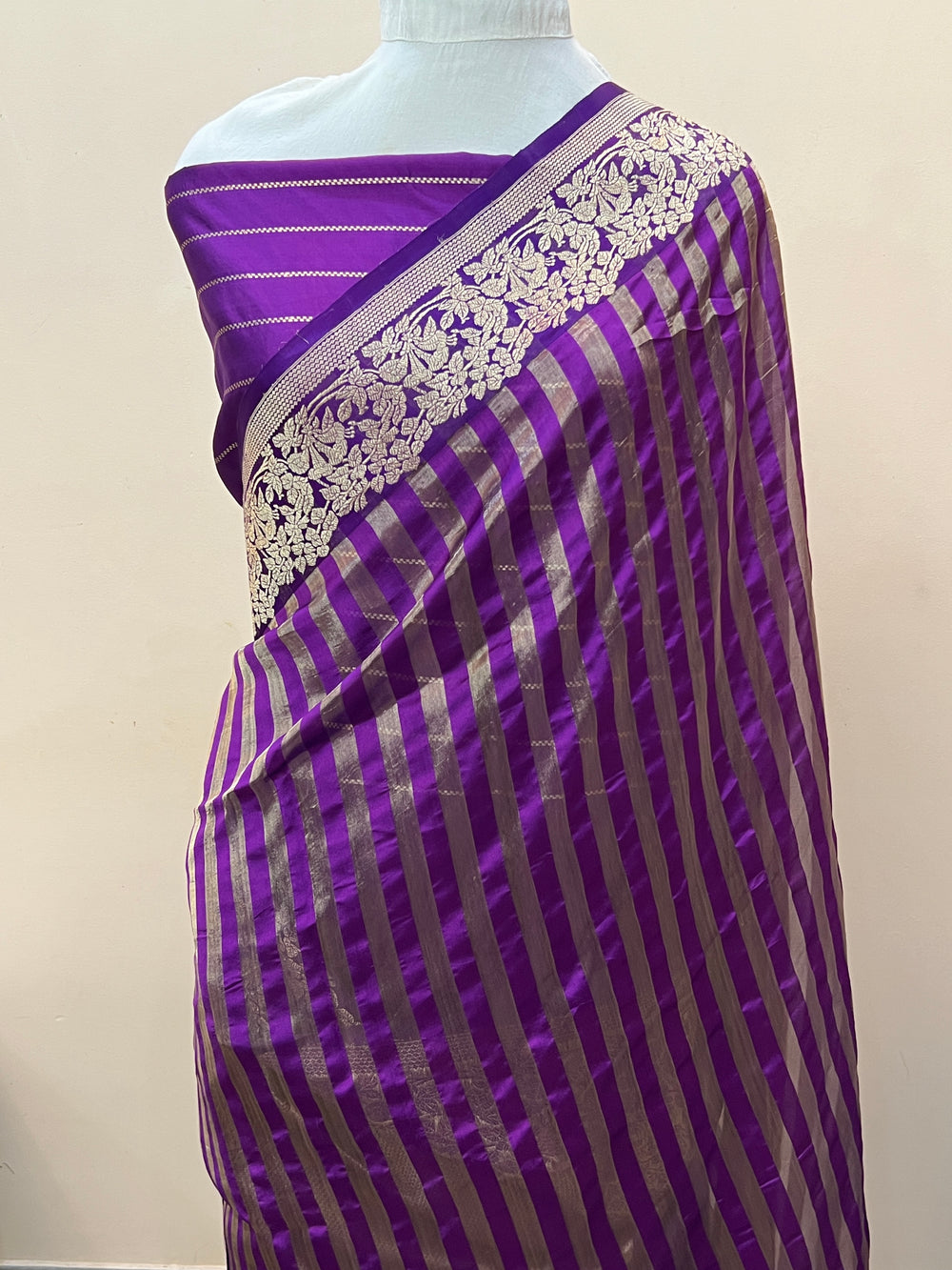 Purple Pure Banarasi Handloom Silk Saree