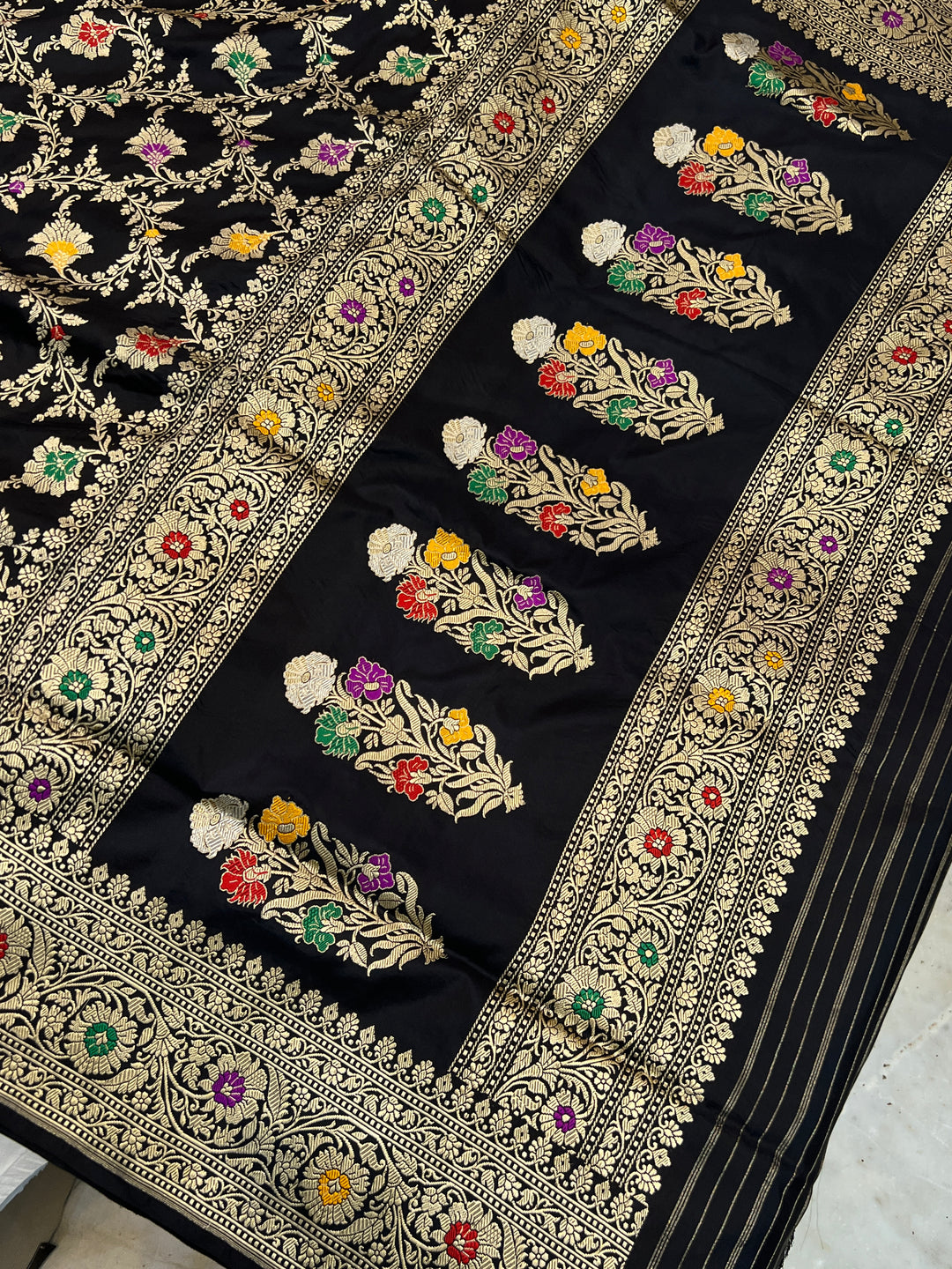 Black Pure Katan Silk Handloom Banarasi Saree