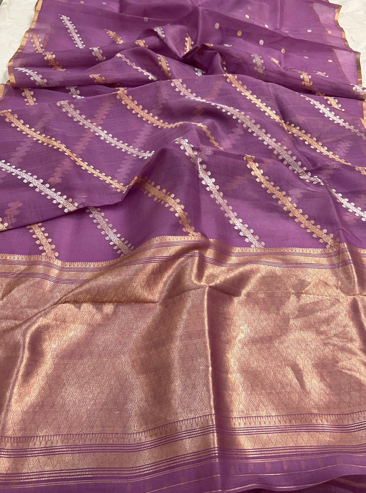 Lavender Banarasi Handloom Kora Silk Saree - Aura Benaras