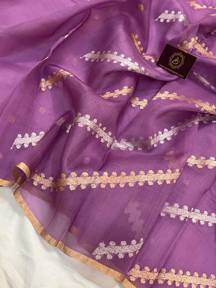 Lavender Banarasi Handloom Kora Silk Saree - Aura Benaras