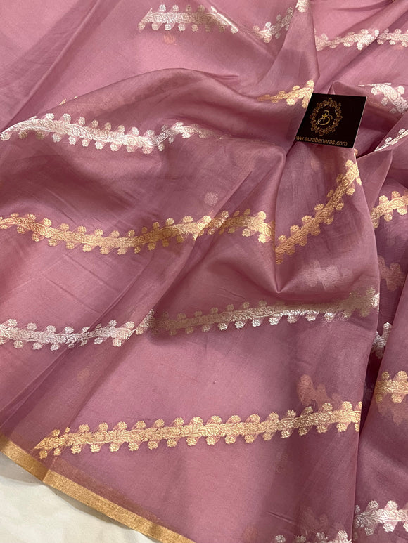 Mauve Banarasi Handloom Kora Silk Saree - Aura Benaras