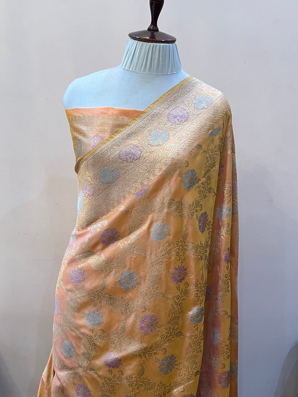Peach Pure Katan Silk Handloom Banarasi Saree