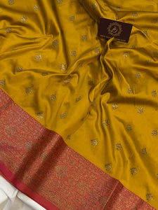 Yellow Banarasi Handloom Soft Silk Saree - Aura Benaras