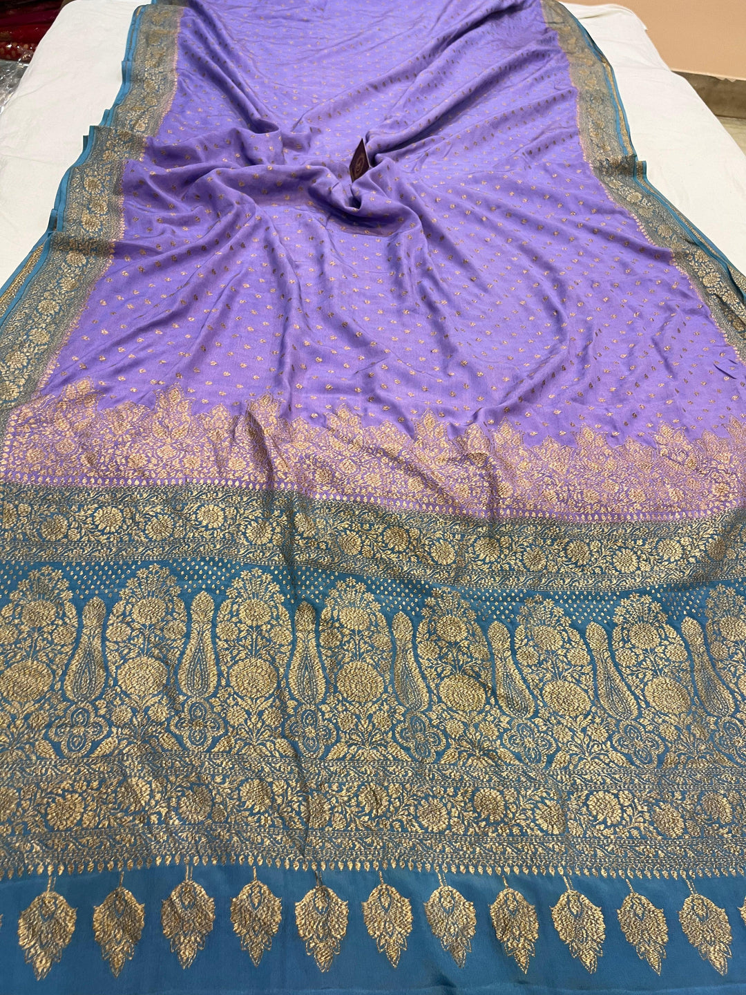 Lavender Pure Banarasi Khaddi Crepe Silk Saree - Aura Benaras