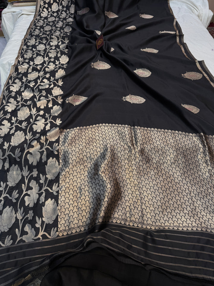 Black Pure Silk Handloom Banarasi Saree