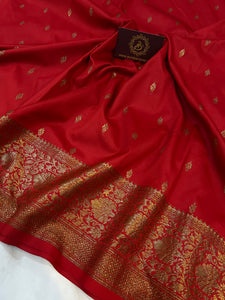 Red Banarasi Handloom Soft Silk Saree - Aura Benaras