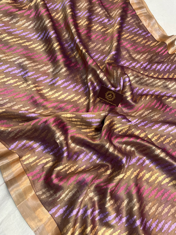 Magenta Pure Tissue Silk Handloom Banarasi Saree with Kadhwa Weave