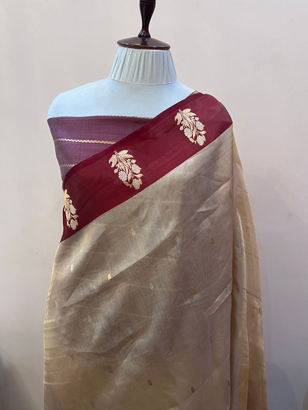 Golden Pure Tissue Silk Handloom Banarasi Saree