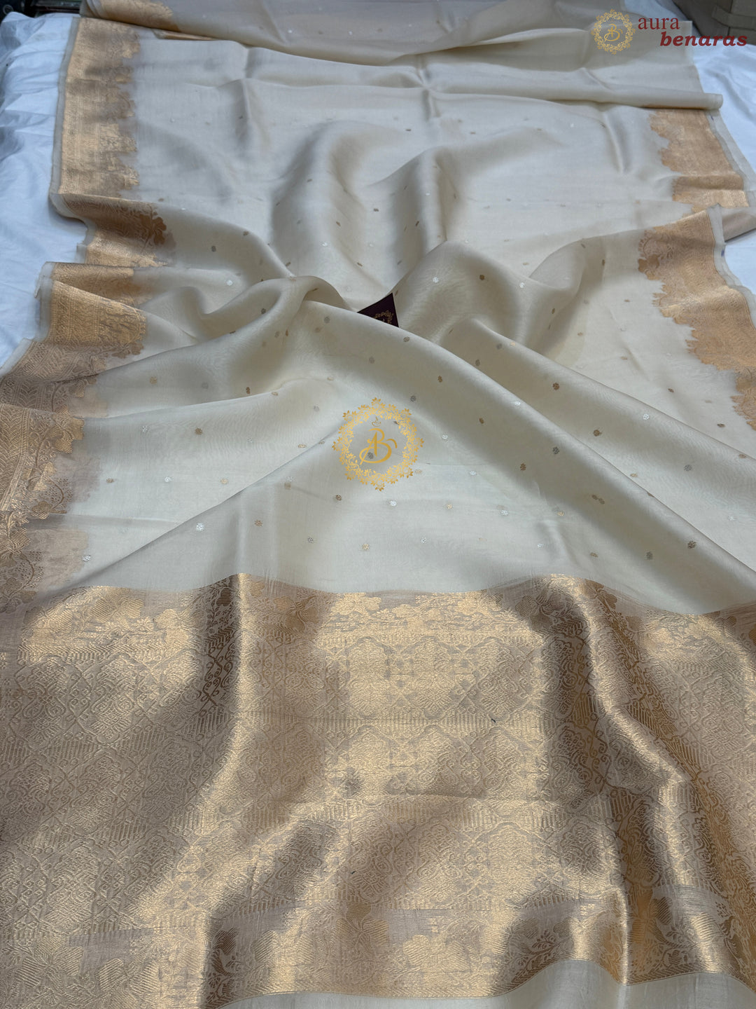 Cream Pure Kora Silk Handloom Banarasi Saree