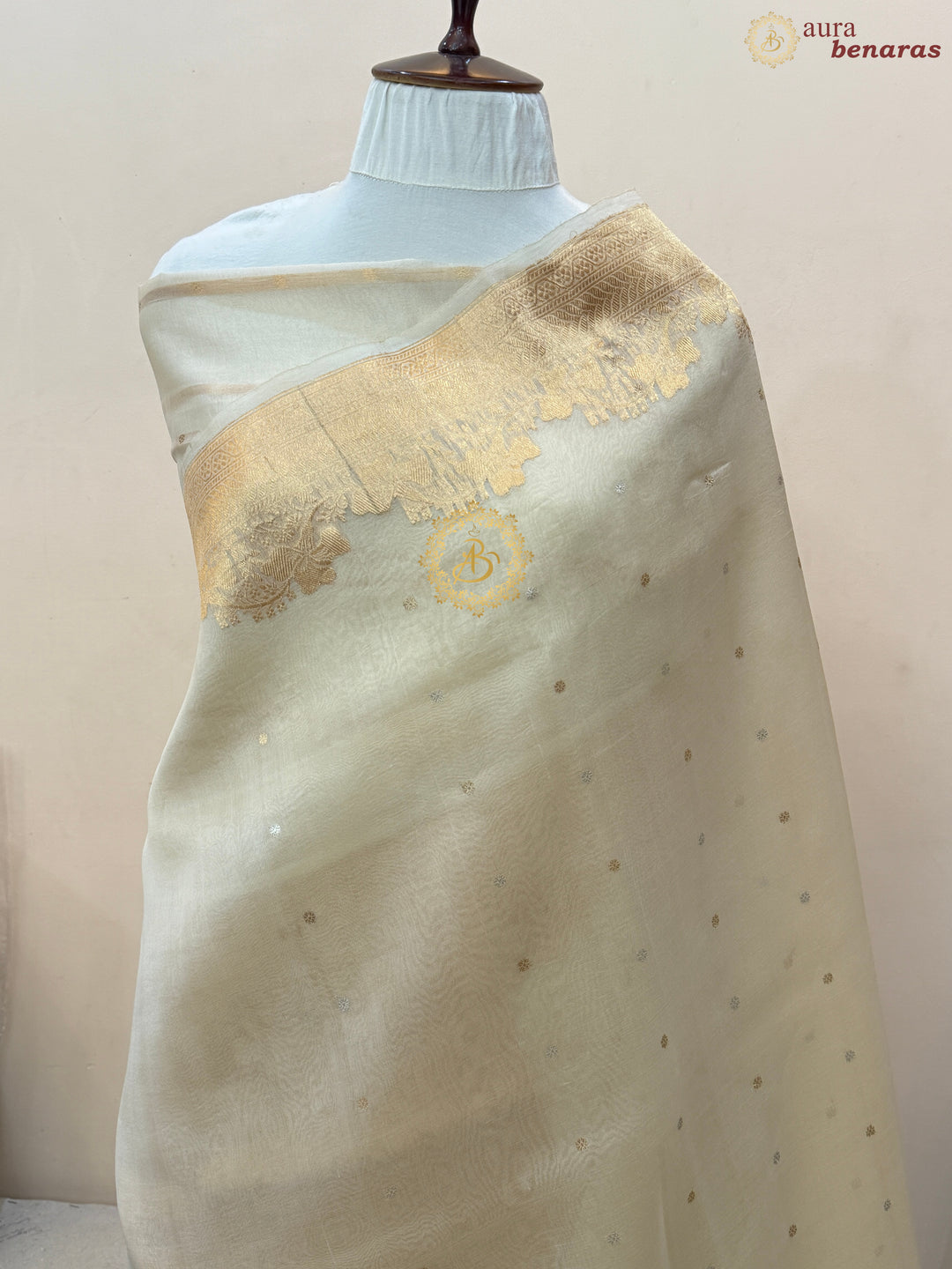Cream Pure Kora Silk Handloom Banarasi Saree