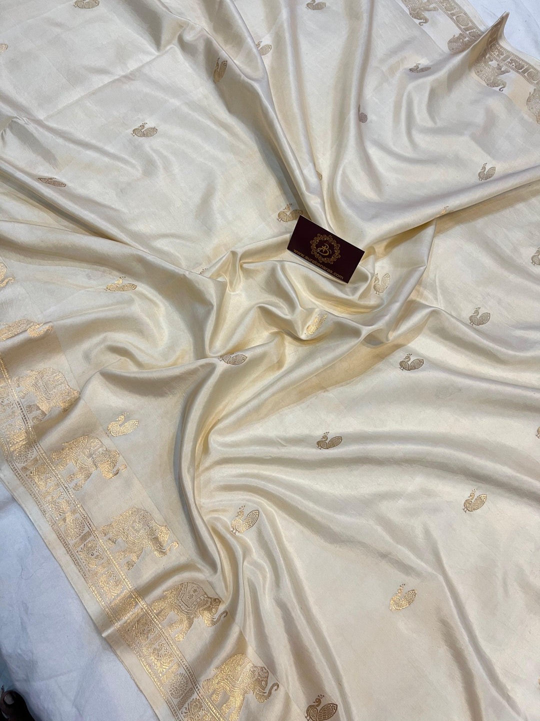 Cream Pure Banarasi Handloom Katan Silk Saree - Aura Benaras