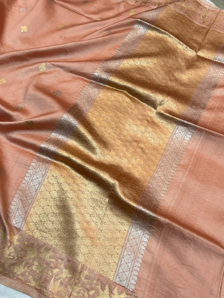 Pastel Peach Pure Silk Handloom Banarasi Saree with Kadhwa Butis 