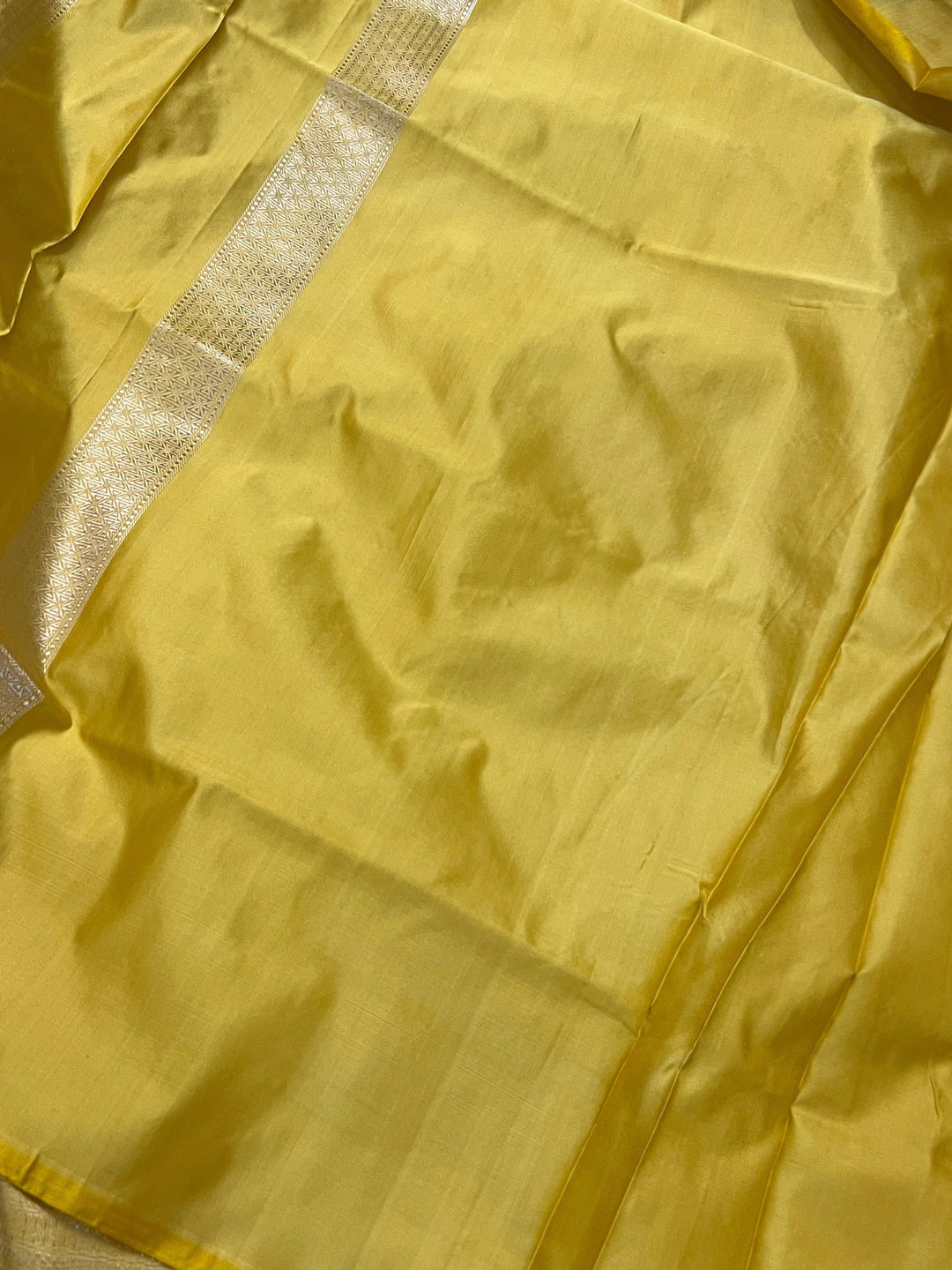 Yellow Pure Banarasi Handloom Katan Silk Saree - Aura Benaras
