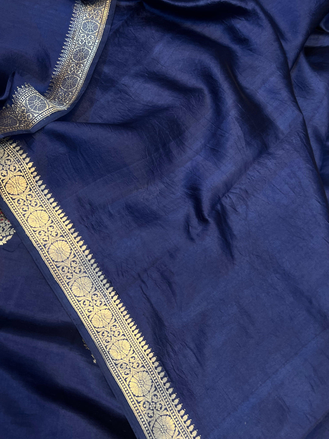 Navy Blue Pure Banarasi Handloom Silk Saree - Aura Benaras