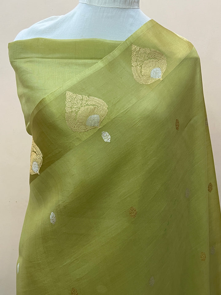 Pastel Olive Green Pure Katan Organza Silk Handloom Banarasi Saree