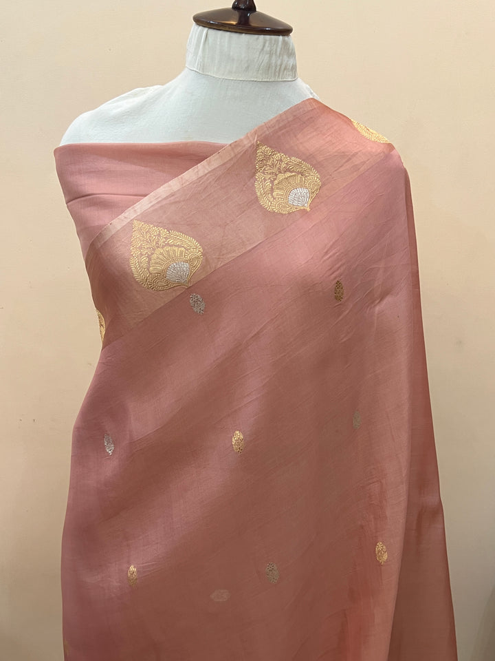 Dusty Rose Pure Katan Organza Silk Handloom Banarasi Saree