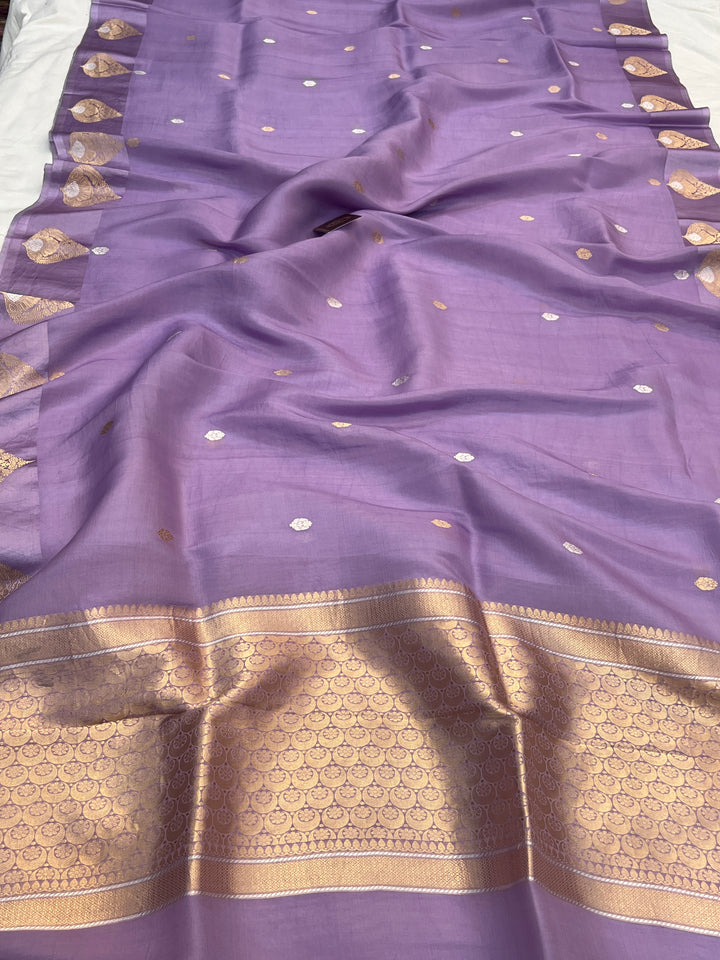 Lavender Pure Katan Organza Silk Handloom Banarasi Saree