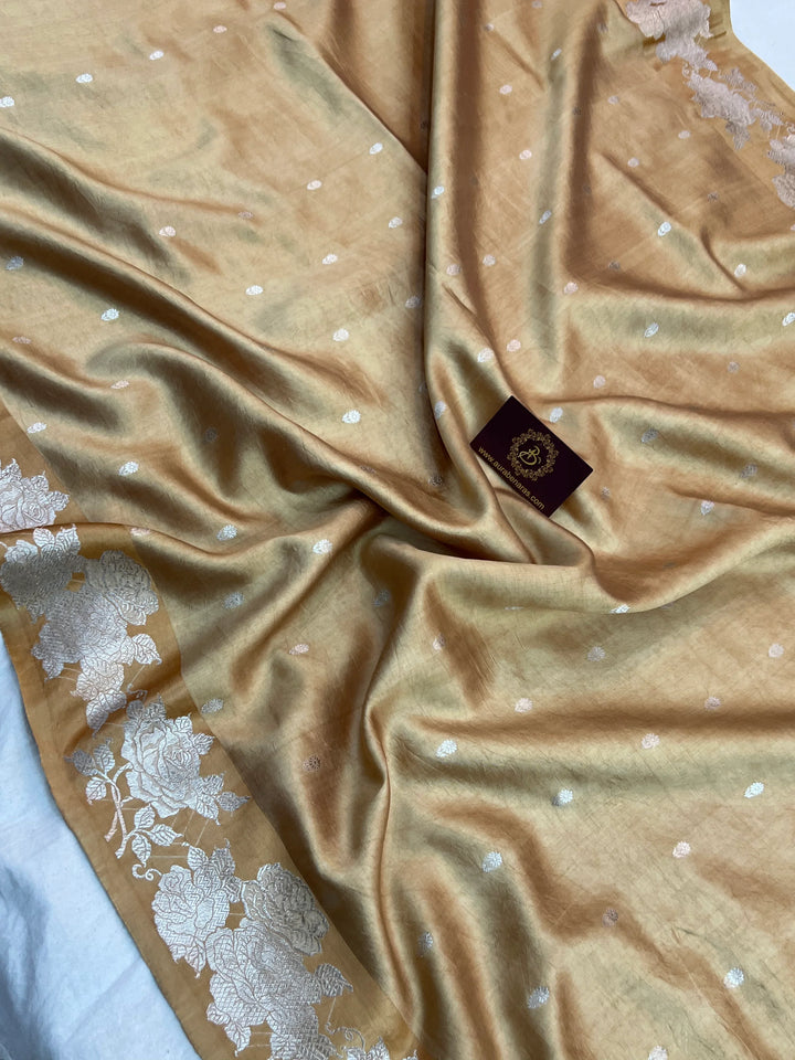 Golden Pure Silk Handloom Banarasi Saree with Kadhwa Motifs