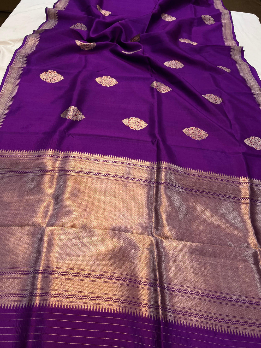Purple Pure Banarasi Handloom Silk Saree - Aura Benaras