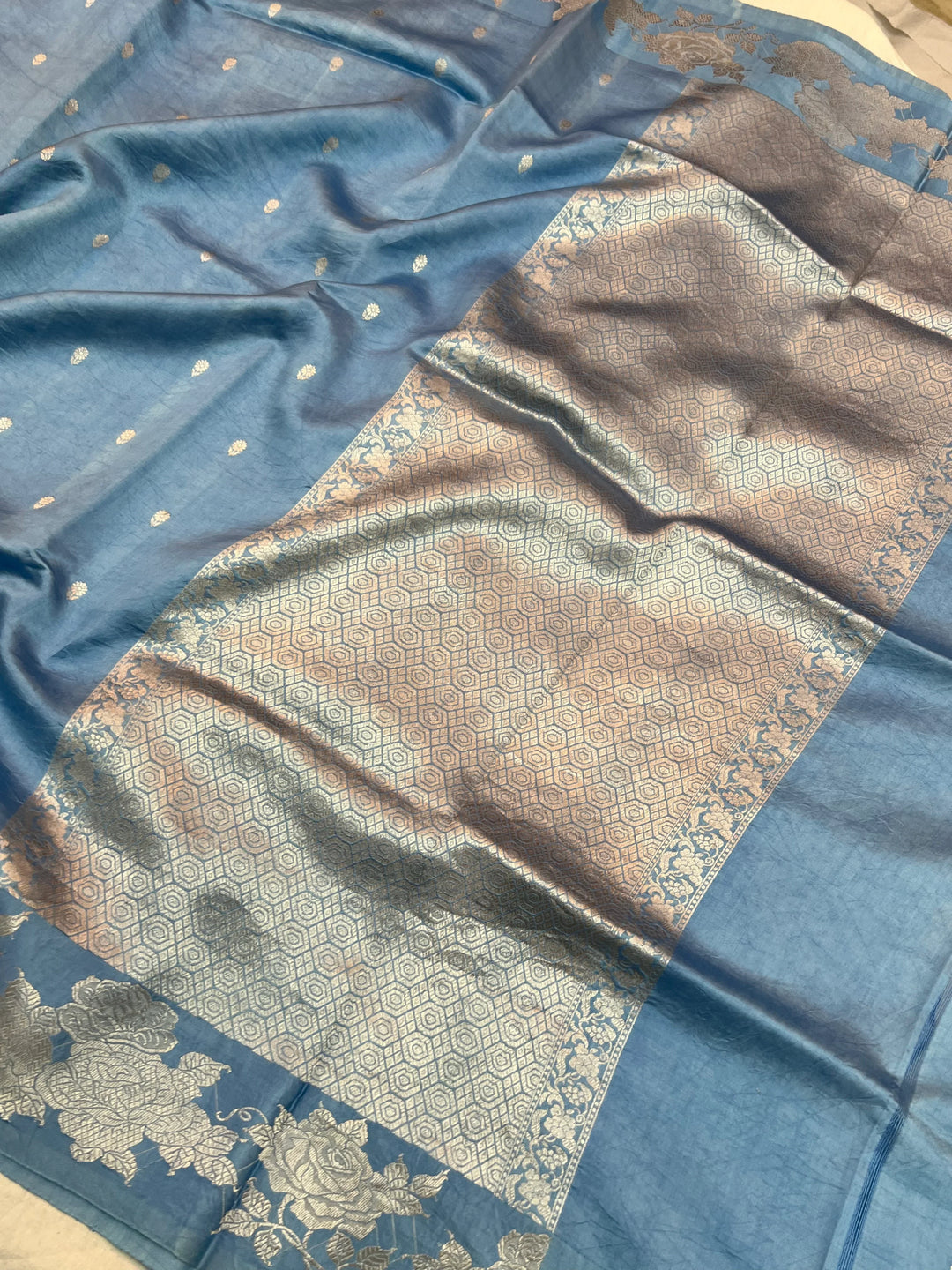 Blue Pure Silk Handloom Banarasi Saree with Kadhwa Motifs