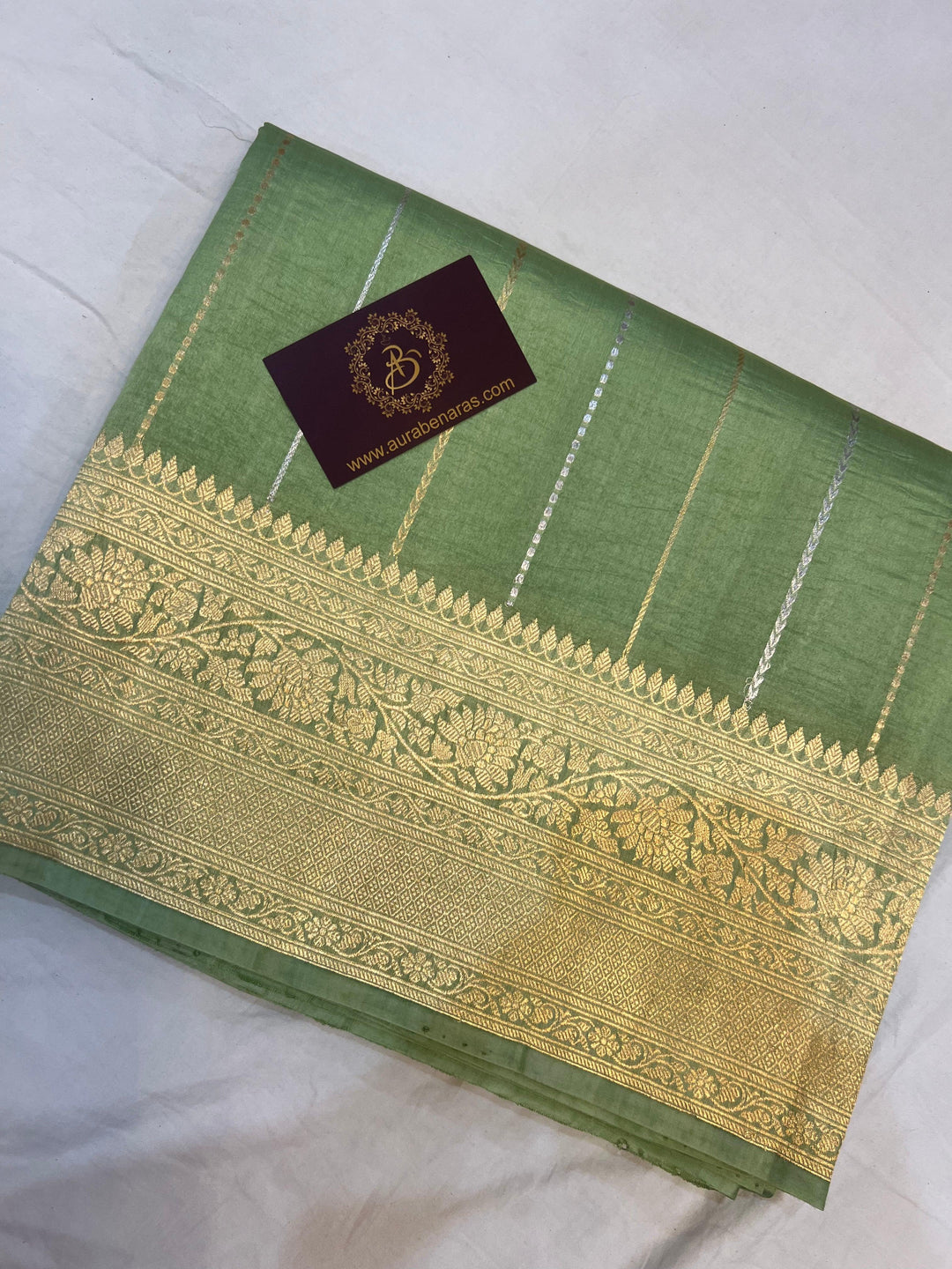 Pista Green Pure Banarasi Handloom Silk Saree - Aura Benaras