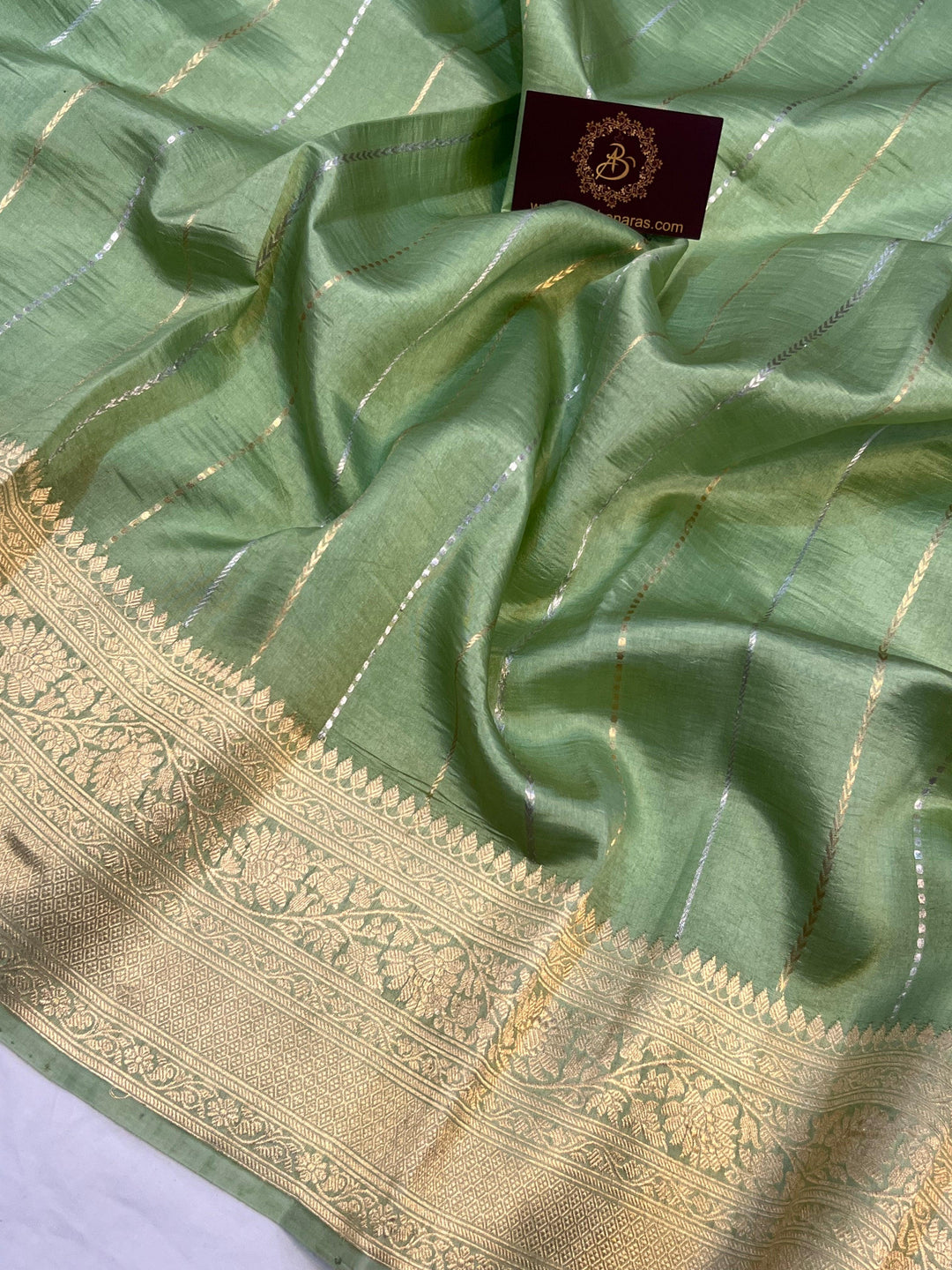 Pista Green Pure Banarasi Handloom Silk Saree - Aura Benaras