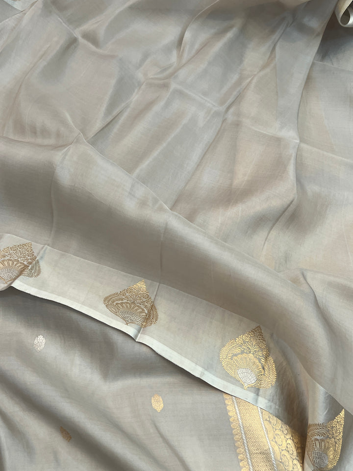 Grey Pure Katan Organza Silk Handloom Banarasi Saree