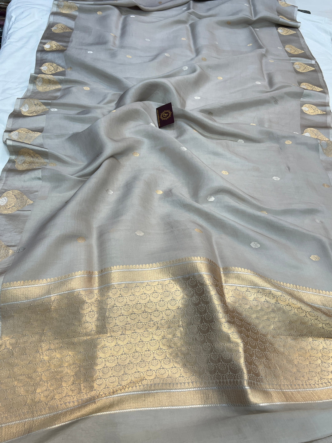 Grey Pure Katan Organza Silk Handloom Banarasi Saree