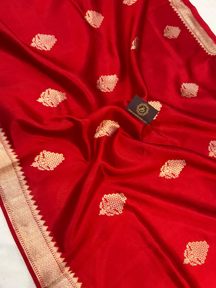 Red Pure Banarasi Handloom Silk Saree - Aura Benaras
