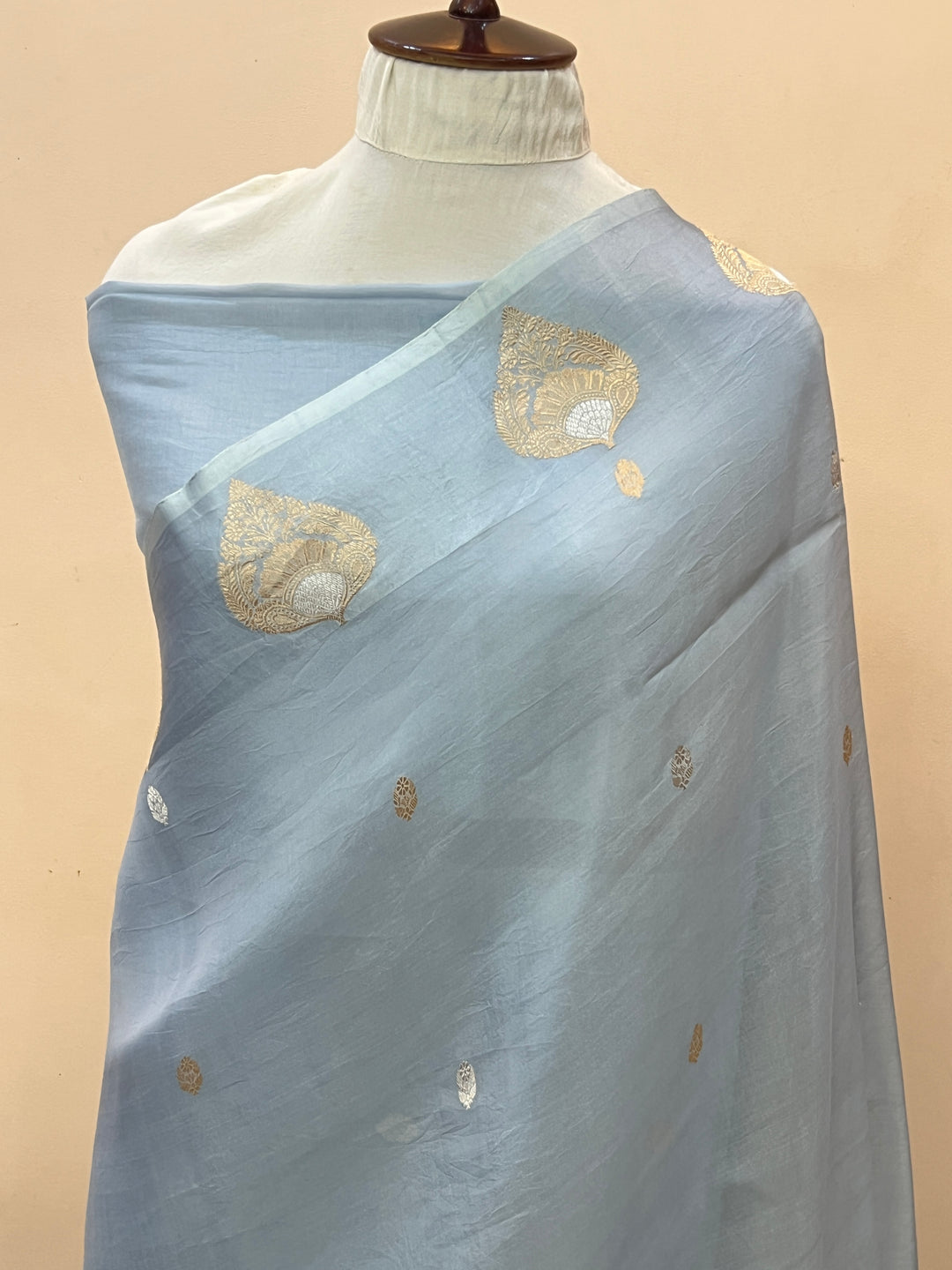 Pastel Sky Blue Pure Katan Organza Silk Handloom Banarasi Saree