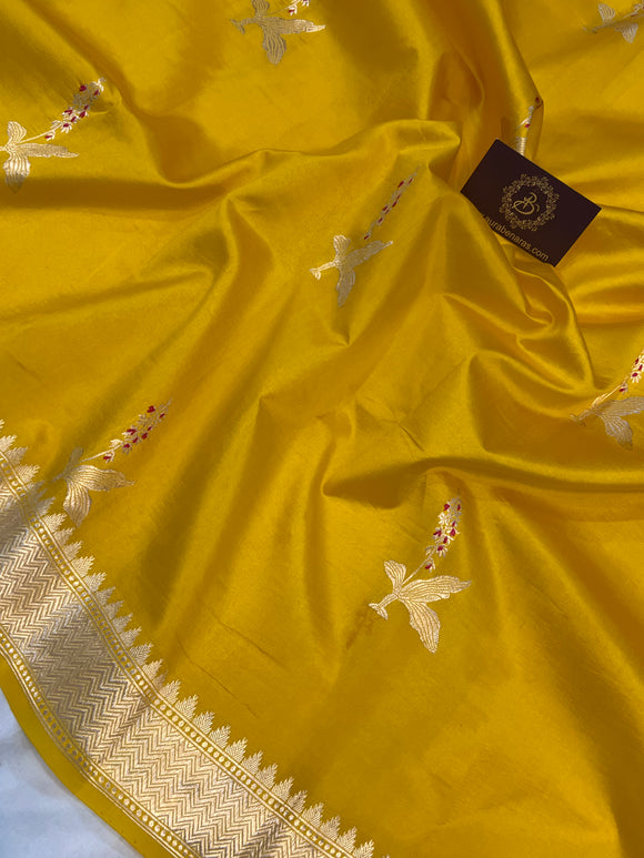 Yellow Pure Banarasi Handloom Silk Saree - Aura Benaras