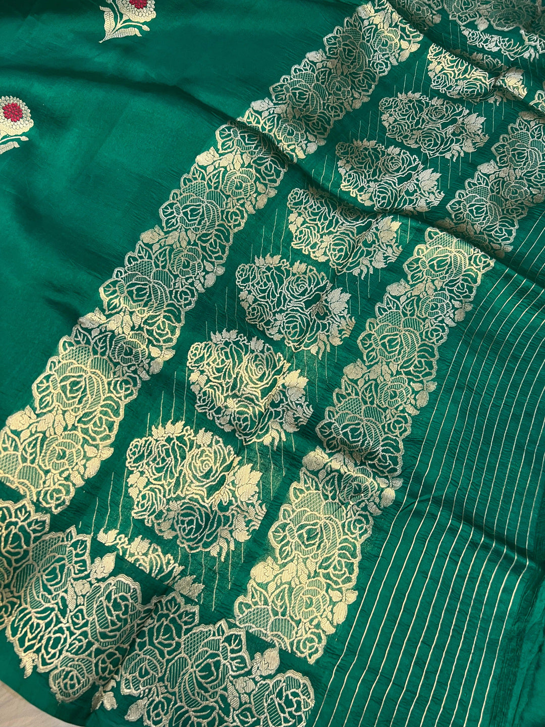 Green Pure Banarasi Handloom Silk Saree - Aura Benaras