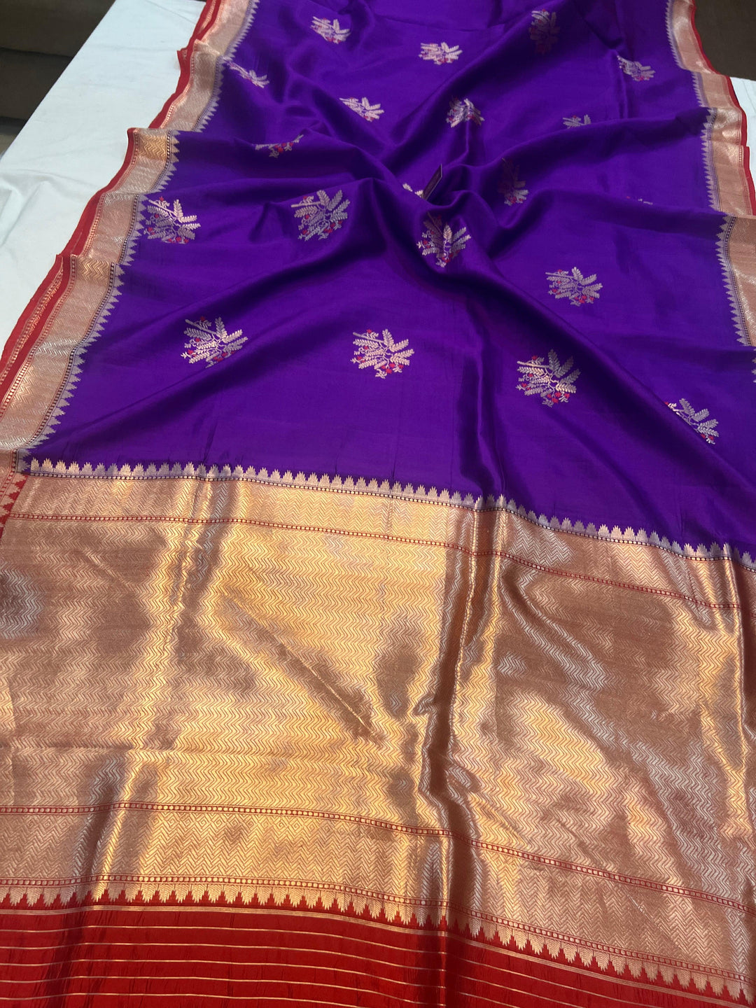 Purple Pure Banarasi Handloom Silk Saree