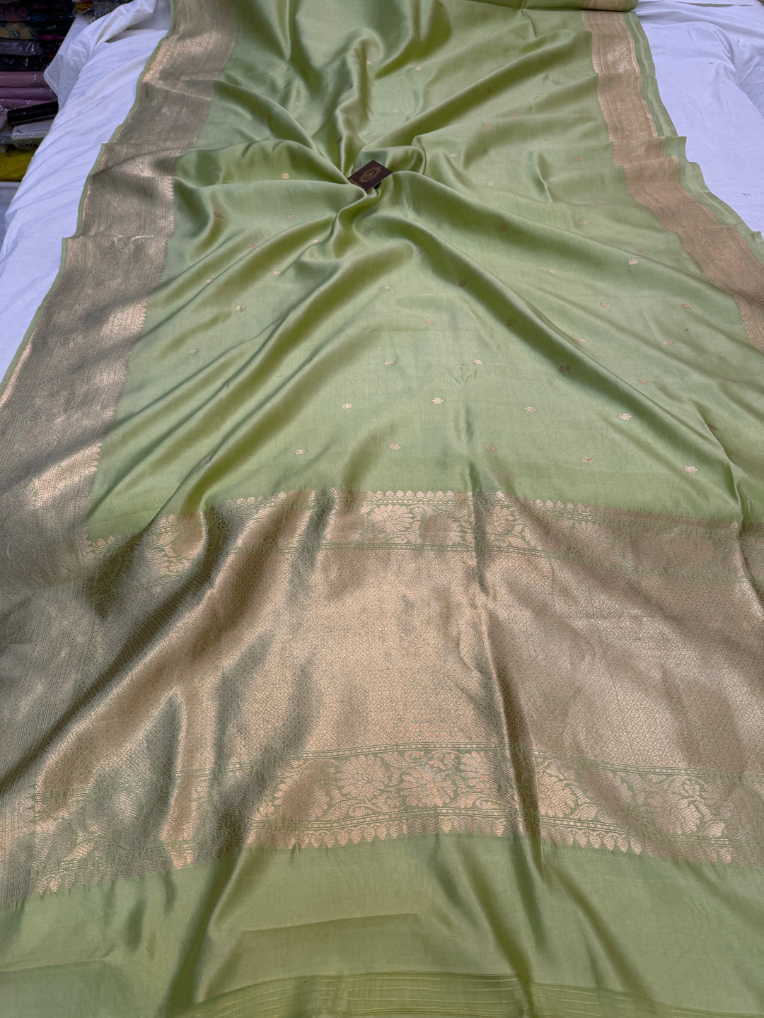 Pista Green Pure Silk Handloom Banarasi Saree