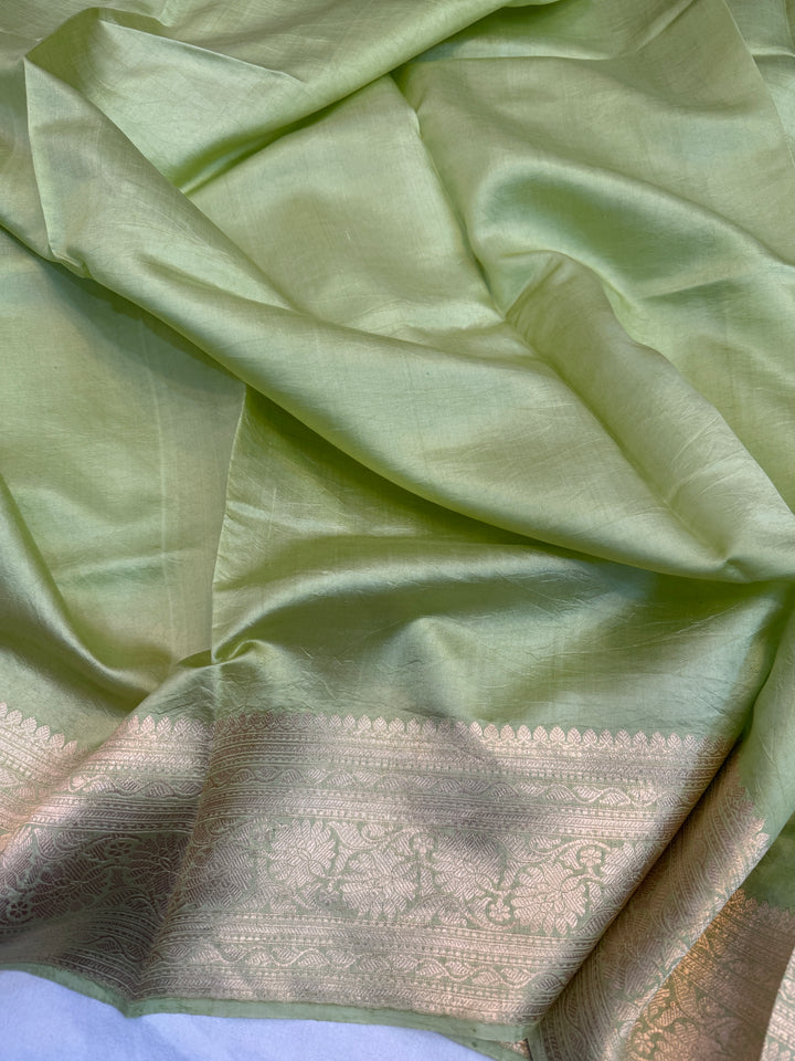 Pista Green Pure Silk Handloom Banarasi Saree