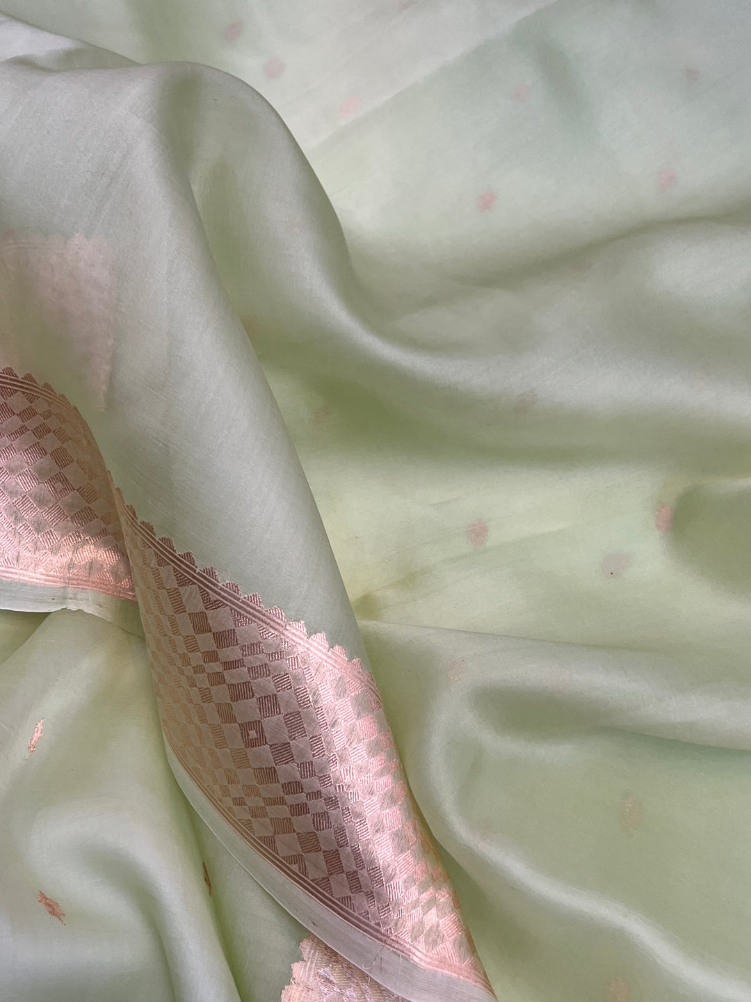 Pista Green Pure Kora Silk Handloom Banarasi Saree