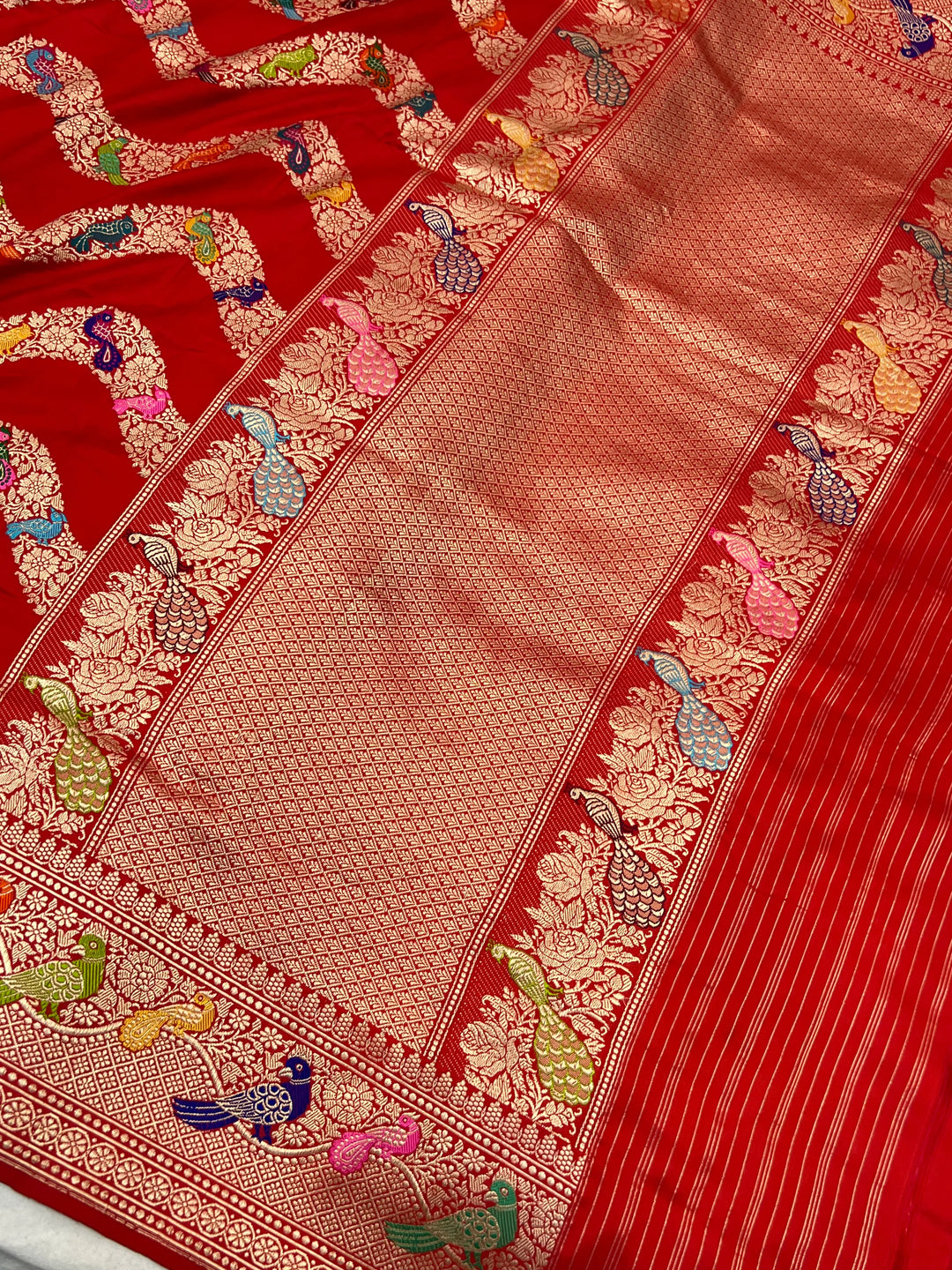 Red Pure Katan Silk Banarasi Saree with Kadhwa Leheriya & Meenakari 