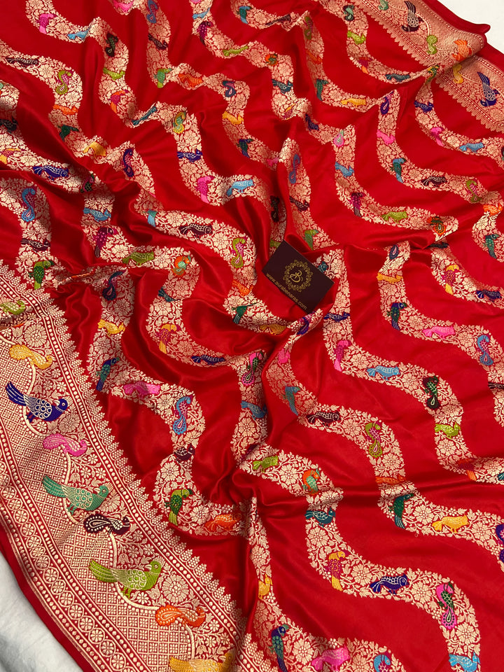 Red Pure Katan Silk Banarasi Saree with Kadhwa Leheriya & Meenakari 