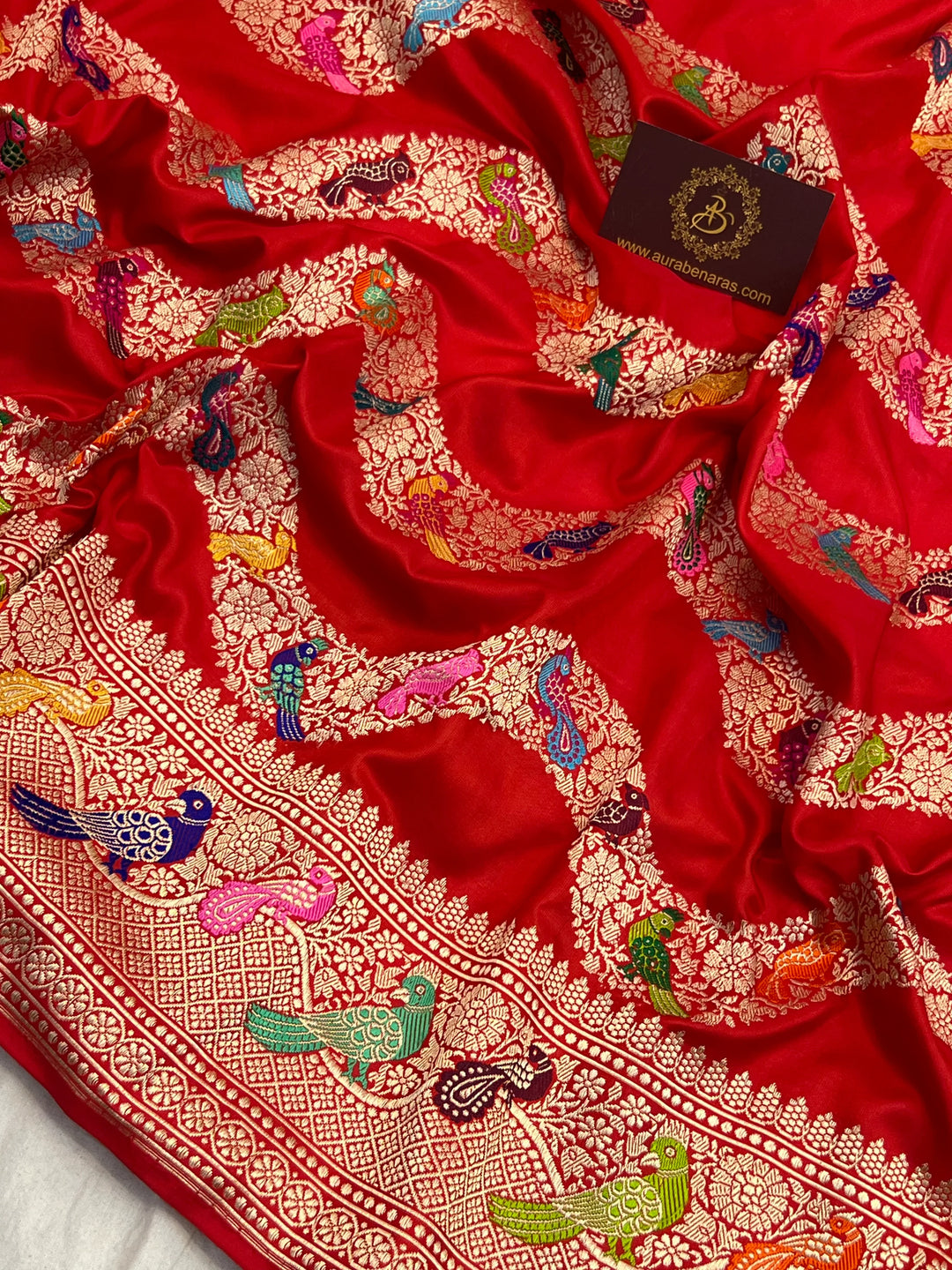 Red Pure Katan Silk Banarasi Saree with Kadhwa Leheriya & Meenakari 