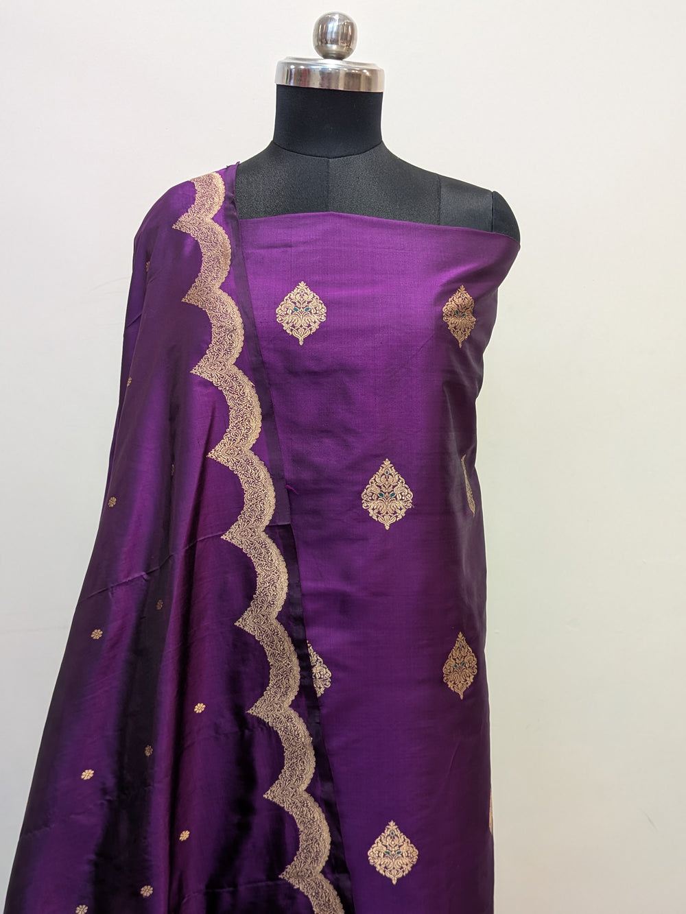Purple Katan Silk Handwoven Banarasi Suit Set - Aura Benaras