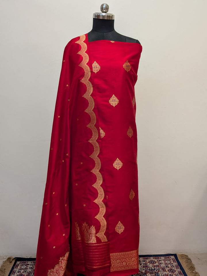 Radish Pink Katan Silk Handwoven Banarasi Suit Set - Aura Benaras