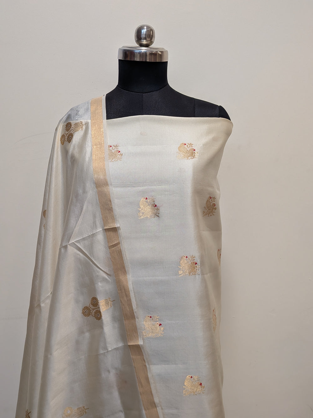 Cream Pure Banarasi Silk Unstitched Suit Kadhwa Work