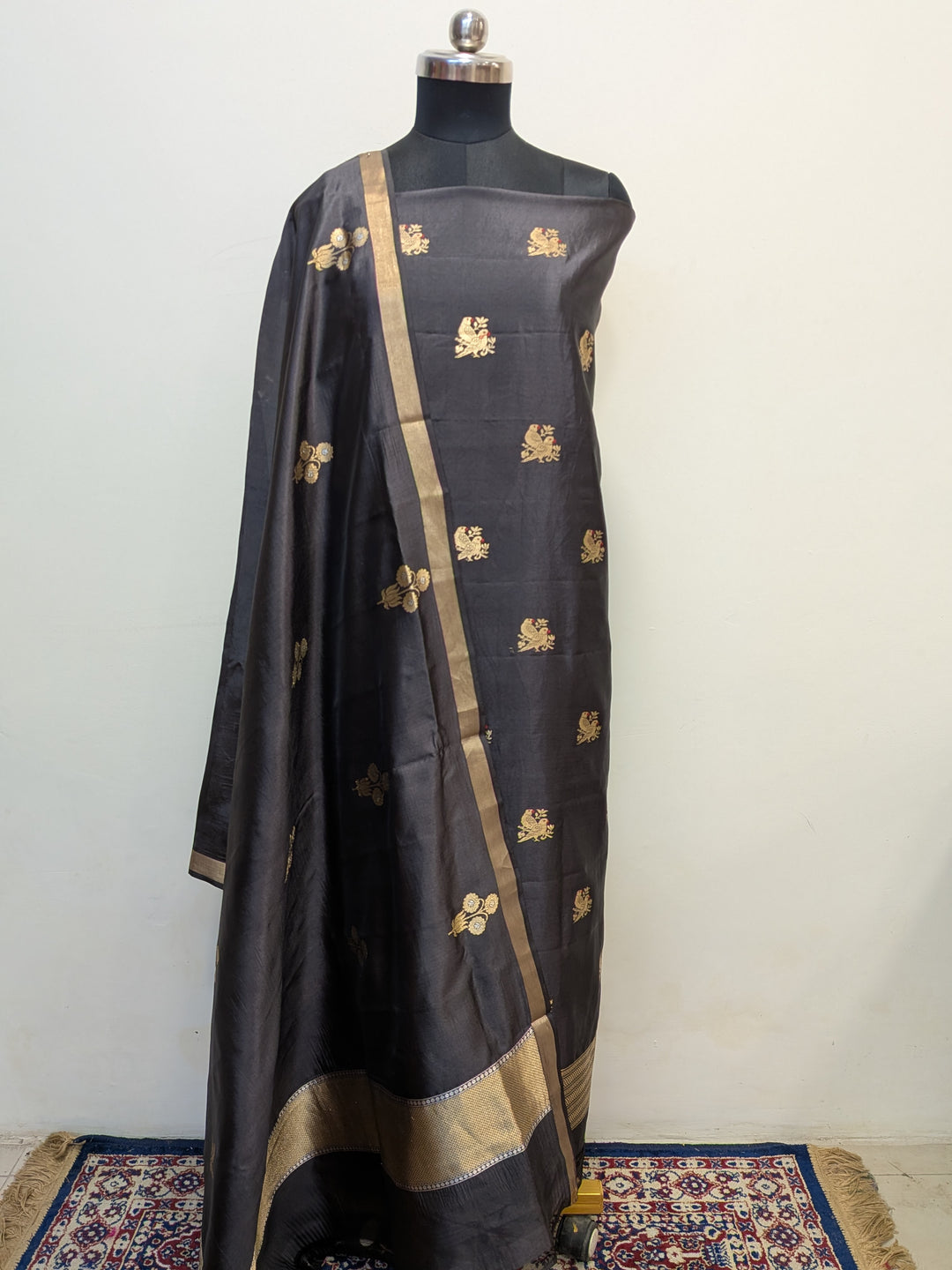 Black Pure Banarasi Silk Unstitched Suit Kadhwa Work