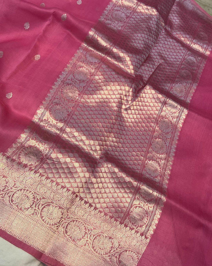 Onion Banarasi Handloom Kora Silk Saree - Aura Benaras
