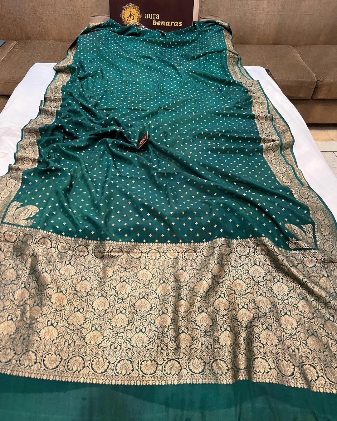 Bottle green Pure Banarasi Khaddi Crepe Silk Saree - Aura Benaras